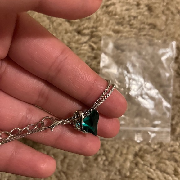 Silver Emerald Green Jade Infinity Love Pendant For Women - Picture 10 of 10